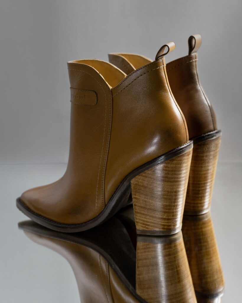 Frida Leather Boot