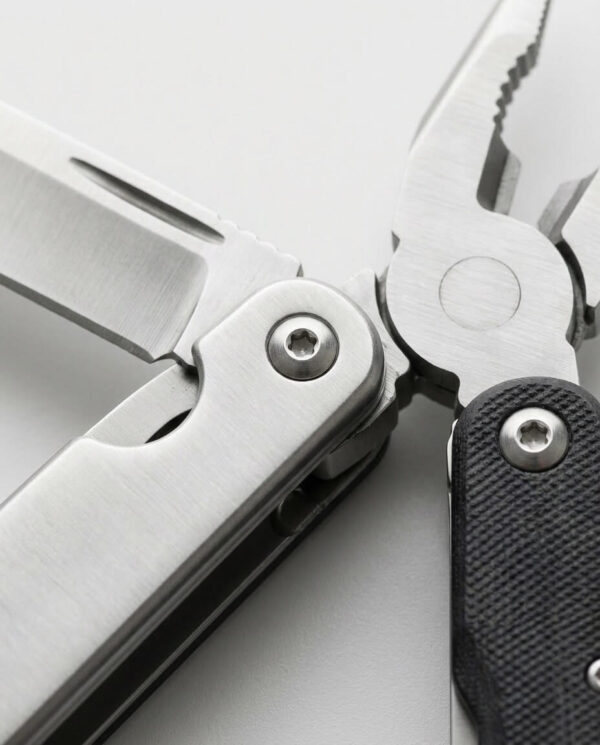 Folding Pocket Tool product photo